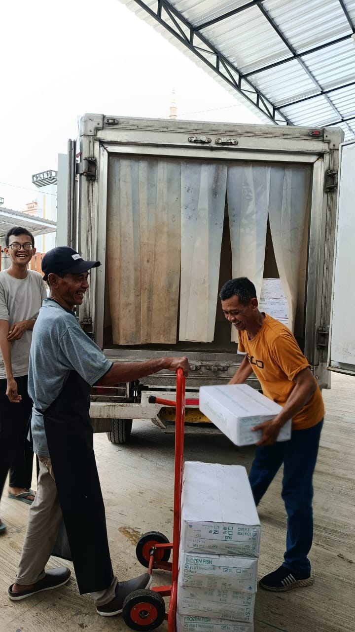 Pengiriman menggunakan thermo 1 ton